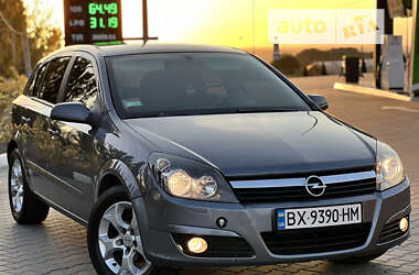 Хэтчбек Opel Astra 2005 в Хмельницком