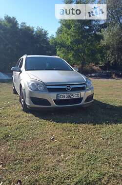 Универсал Opel Astra 2006 в Талалаевке