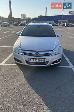 Хетчбек Opel Astra 2007 в Житомирі