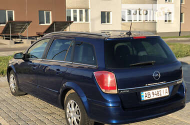 Універсал Opel Astra 2006 в Вінниці