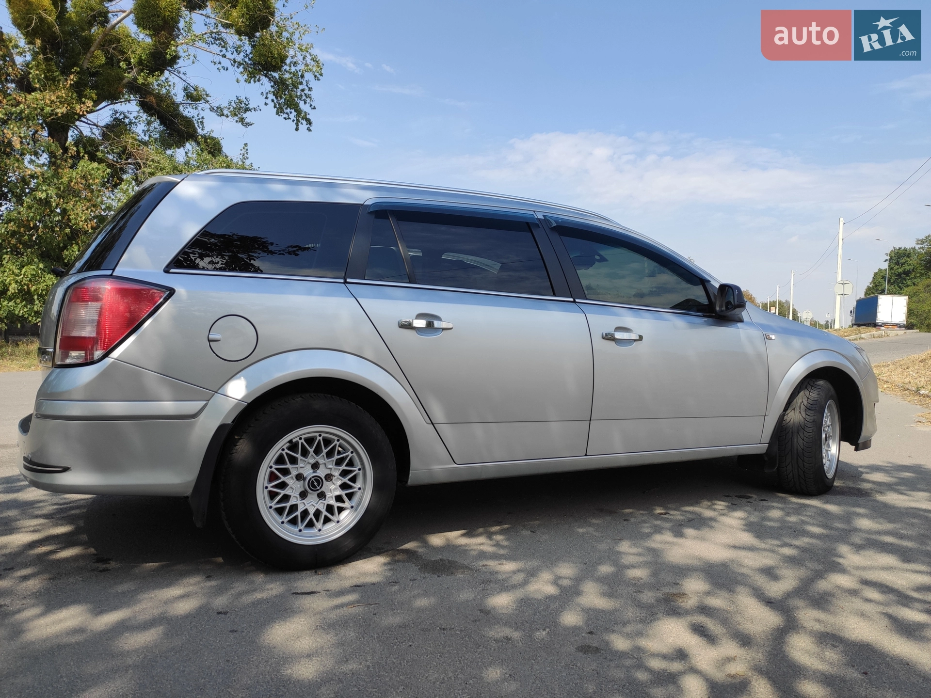 2011 Opel Astra - мініатюра 3