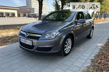 Хэтчбек Opel Astra 2004 в Черкассах