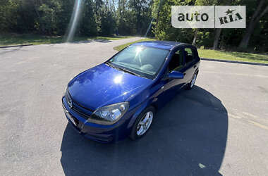 Хетчбек Opel Astra 2005 в Дунаївцях