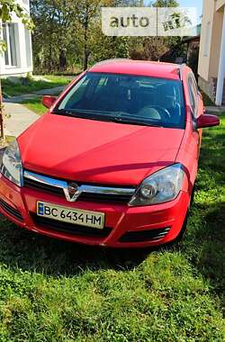 Универсал Opel Astra 2004 в Трускавце