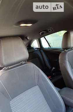 Универсал Opel Astra 2017 в 