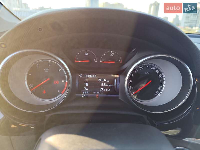 Универсал Opel Astra 2017 в Киеве