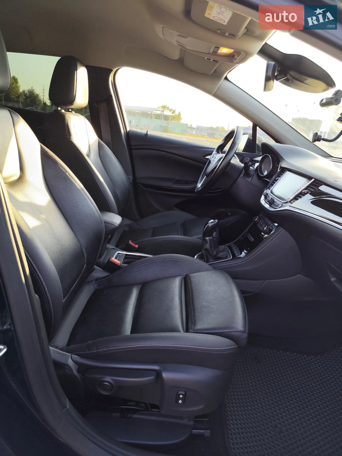 2017 Opel Astra - мініатюра 16