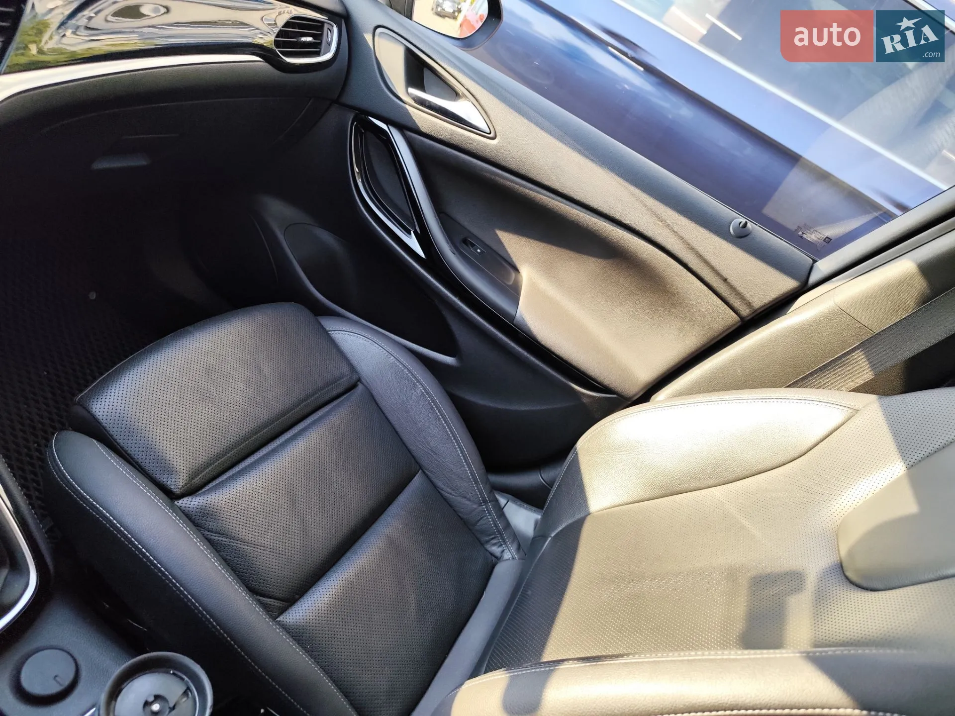 2017 Opel Astra - мініатюра 26