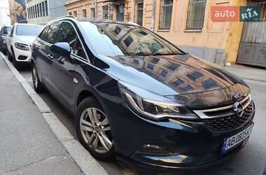 Универсал Opel Astra 2017 в 