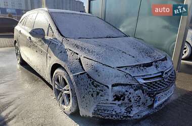 Универсал Opel Astra 2017 в 