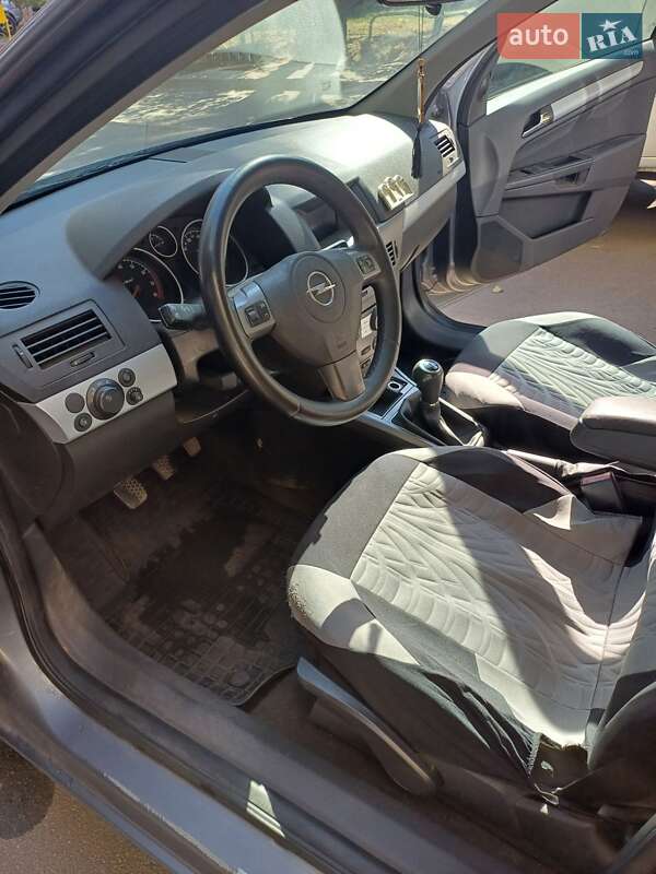 Универсал Opel Astra 2005 в Харькове