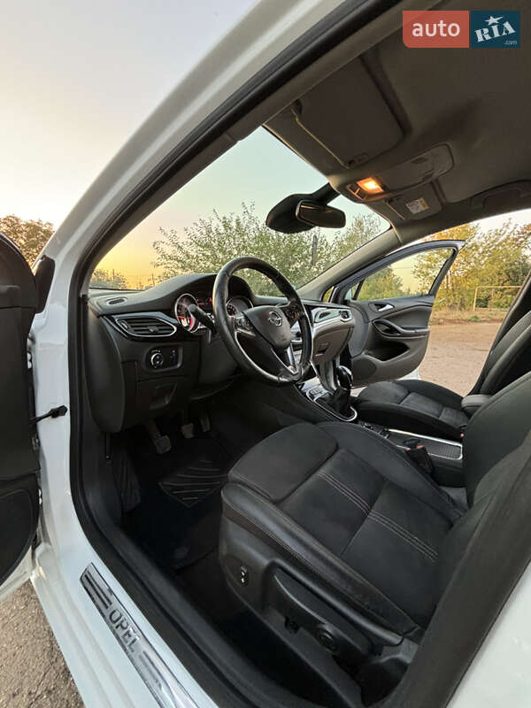 Універсал Opel Astra 2019 в Дніпрі