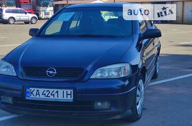 Седан Opel Astra 2000 в Первомайске