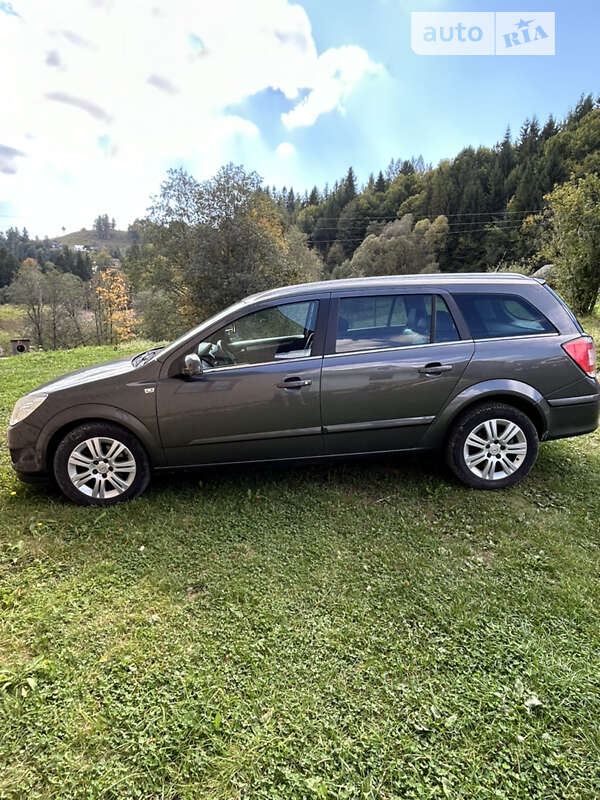 Opel Astra 2009