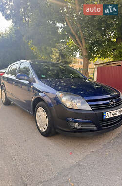 Хэтчбек Opel Astra 2005 в Ивано-Франковске