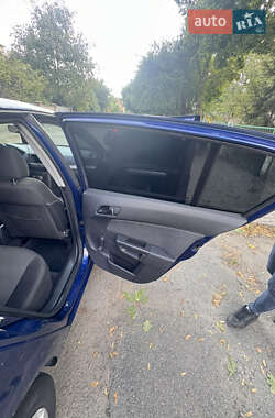 Хэтчбек Opel Astra 2005 в Ивано-Франковске