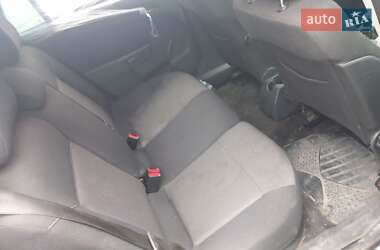 Универсал Opel Astra 2010 в Нововолынске