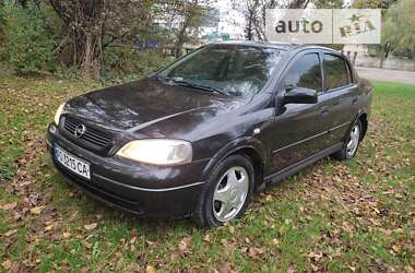 Седан Opel Astra 2008 в Хусте