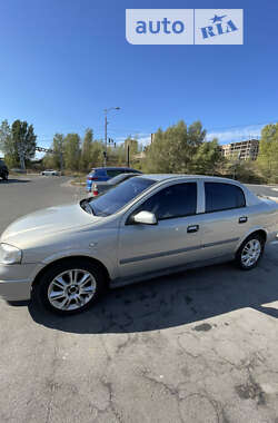 Седан Opel Astra 2007 в Киеве