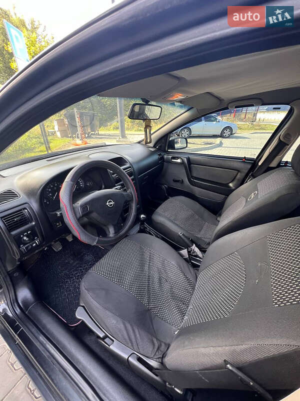 Седан Opel Astra 2007 в Бориславе