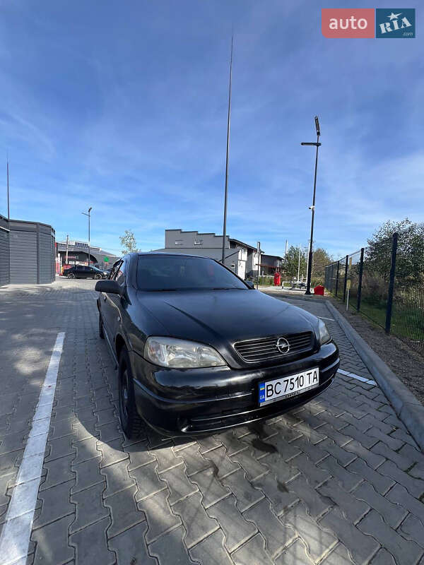 Седан Opel Astra 2007 в Бориславе