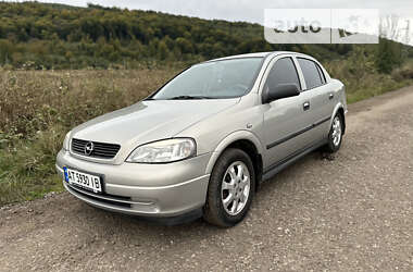 Седан Opel Astra 2007 в Болехове