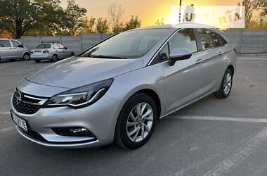 Универсал Opel Astra 2018 в Кременчуге