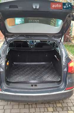 Універсал Opel Astra 2014 в Здолбуніві