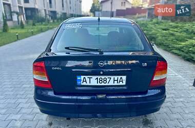 Хэтчбек Opel Astra 1998 в Кицмани