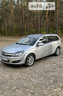 Универсал Opel Astra 2009 в Кропивницком