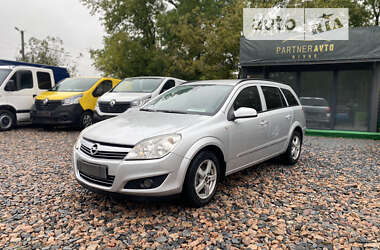 Універсал Opel Astra 2007 в Рівному