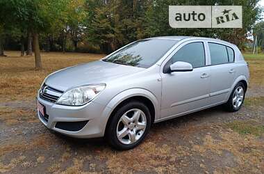 Хетчбек Opel Astra 2008 в Ніжині