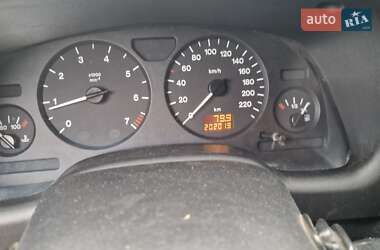 Хэтчбек Opel Astra 2001 в 
