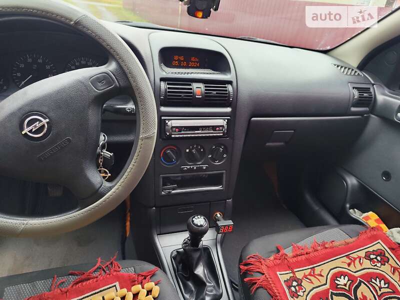 Седан Opel Astra 2007 в Бердичеві
