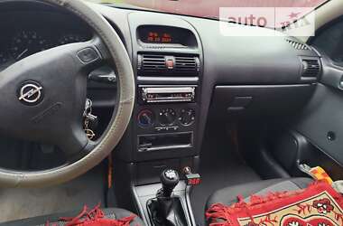 Седан Opel Astra 2007 в 
