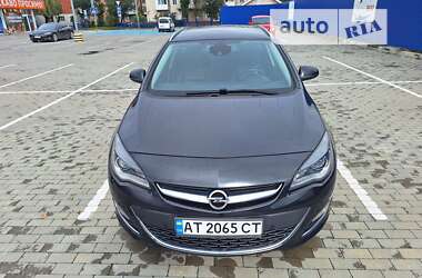 Універсал Opel Astra 2012 в Калуші