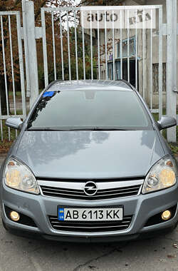 Универсал Opel Astra 2009 в Виннице