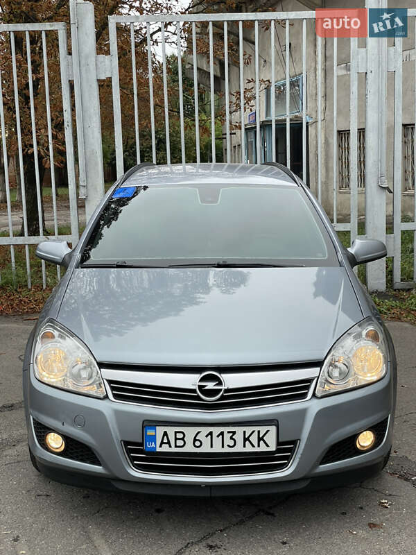 Opel Astra 2009