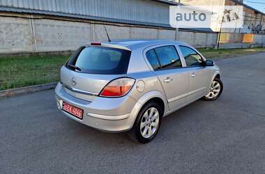 Хетчбек Opel Astra 2005 в Києві