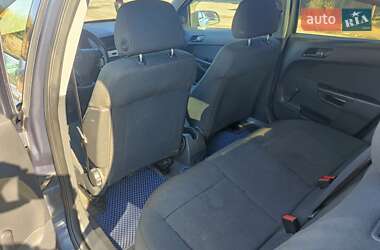 Хэтчбек Opel Astra 2008 в 