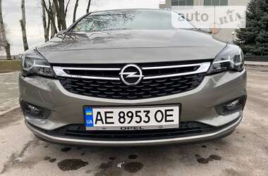 Универсал Opel Astra 2017 в Запорожье