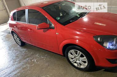 Хэтчбек Opel Astra 2008 в Виннице