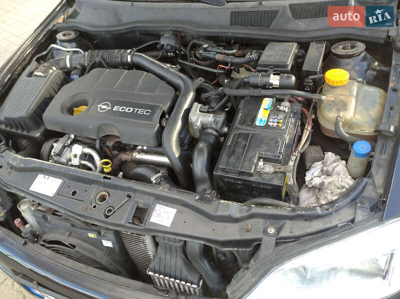Хэтчбек Opel Astra 2005 в Ивано-Франковске