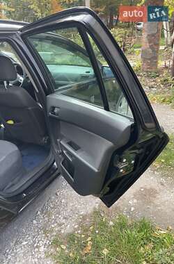 Универсал Opel Astra 2008 в 