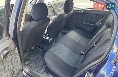 Седан Opel Astra 2000 в 