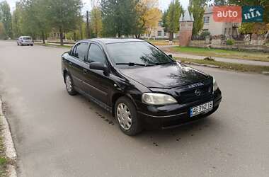 Седан Opel Astra 2006 в Снігурівці