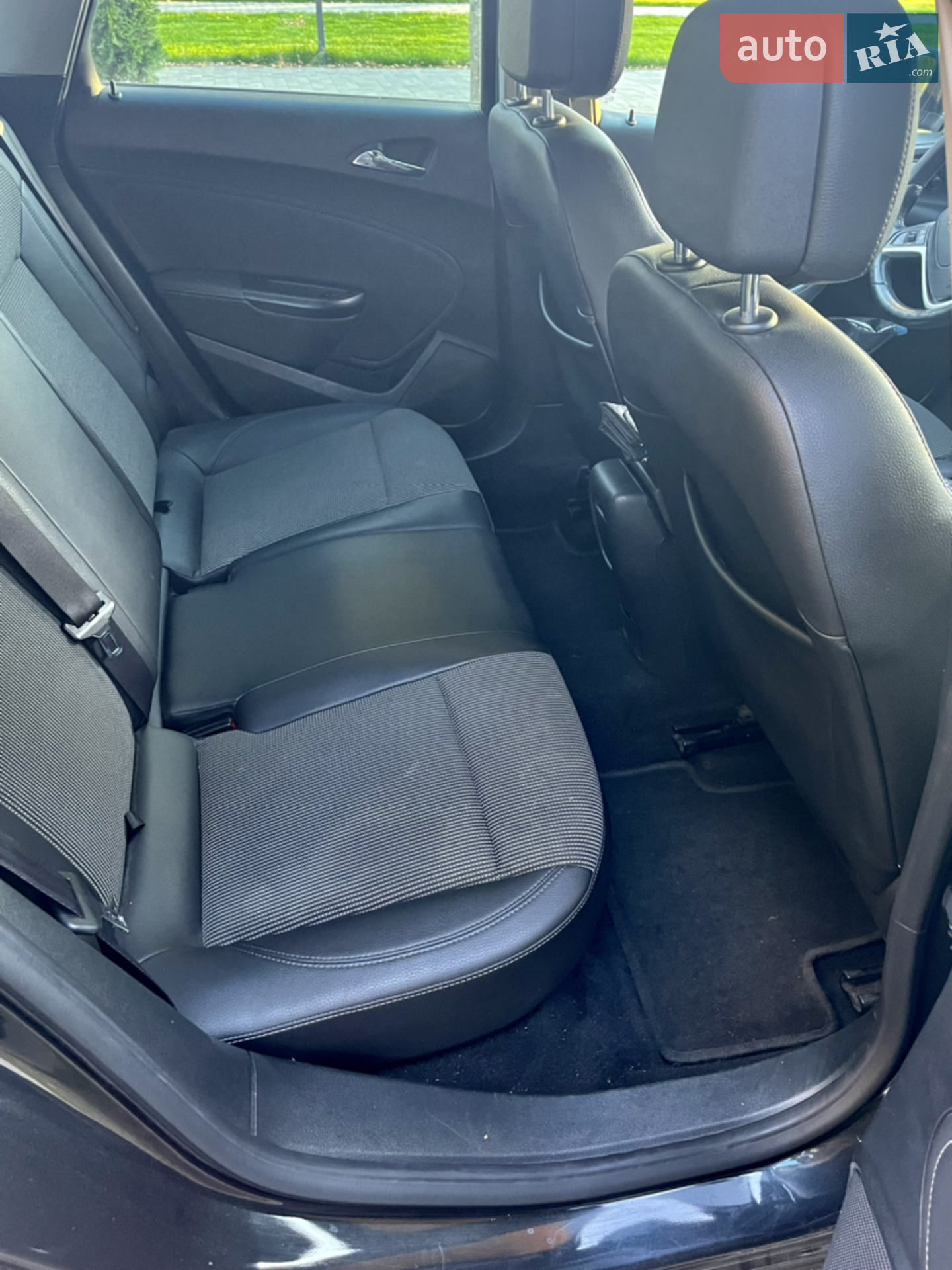 2014 Opel Astra - мініатюра 12