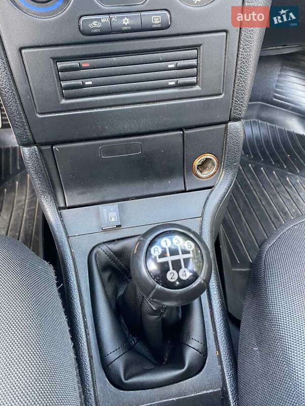 Седан Opel Astra 2001 в Коростене