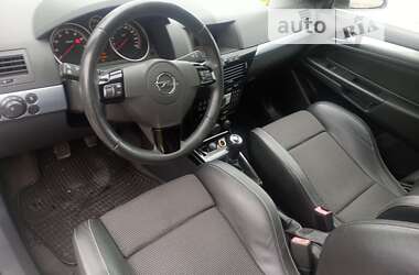 Універсал Opel Astra 2009 в Києві