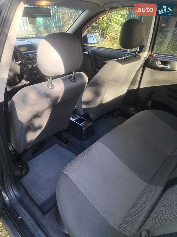 Седан Opel Astra 2007 в Делятині